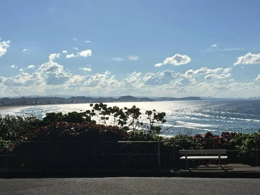 Apartment 3 Bedrooms With Views Over Kirra! Gold Coast